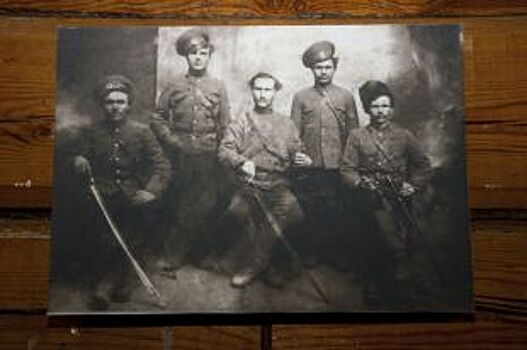 Накануне. Юбилей революций отмечают в Омске