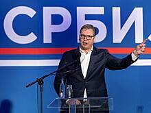 Вучич назвал глупостью петицию о проведении досрочных выборов в Сербии