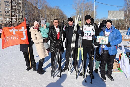 Энергетики Кировского филиала «Т Плюс» приняли участие в благотворительном лыжном забеге «Спорт во благо»