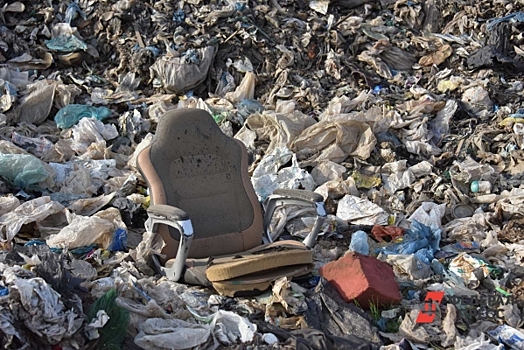 Незаконный мусорный полигон в Нижегородской области регулярно становится причиной ЧС
