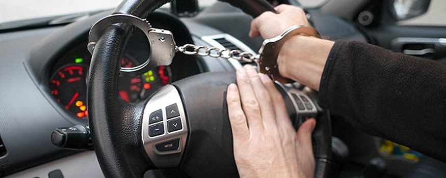 Под Волгоградом полицейские стреляли по колесам пьяного лихача на Peugeot