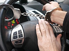 Под Волгоградом полицейские стреляли по колесам пьяного лихача на Peugeot