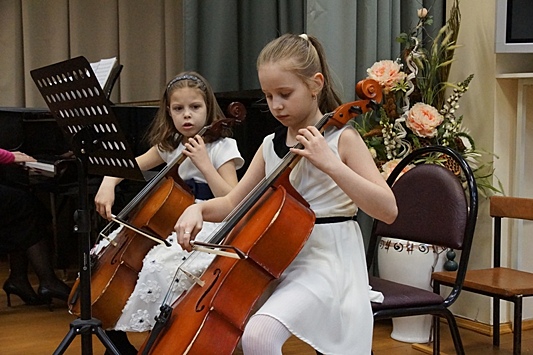 В зале музыкальной школы им.Шостаковича учащиеся и педагоги дадут концерт