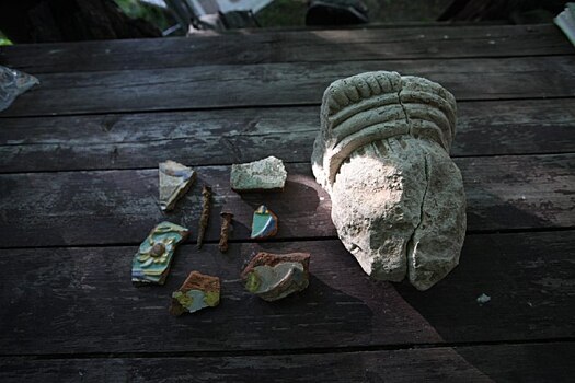 Ценные артефакты обнаружили на берегу реки СВАО