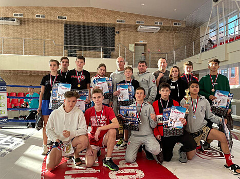 Почти 240 кикбоксеров встретились на соревнованиях во Владивостоке