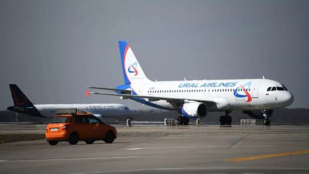 Самолет «Уральских авиалиний» вернулся в аэропорт из-за неполадок
