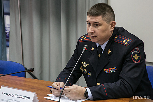 Глава тюменской ГИБДД продавал права за 50 тысяч рублей