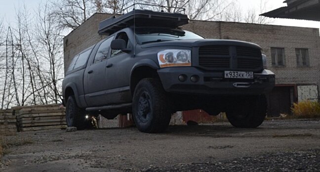 Dodge Ram 1500 2006 года: Добротный пикап с хорошим клиренсом и мощным мотором