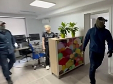 В Екатеринбурге задержали третьего сотрудника агентства Ura.ru