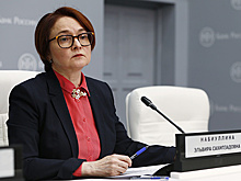 ЦБ ведет работу с зарубежными партнерами по альтернативам карте "Мир"