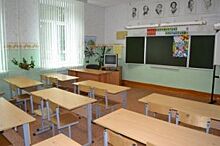 В Оренбурге открылись горячие линии для записи детей в новые школы