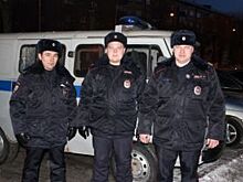 Полицейские Первоуральска спасли из огня пятилетнюю девочку