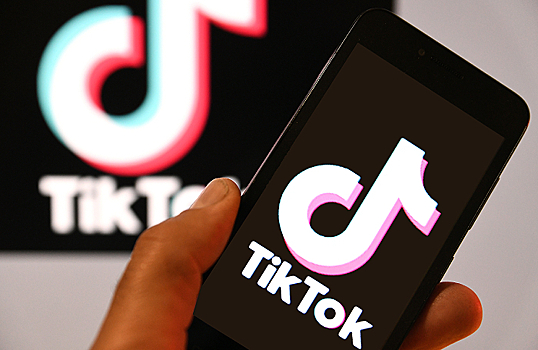 TikTok решил продемонстрировать борьбу с дезинформацией