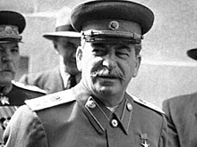 Почему Сталин решил заменить Интернационал новым гимном СССР