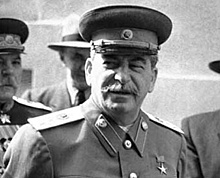 Почему Сталин решил заменить Интернационал новым гимном СССР