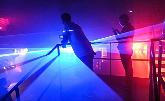 Красовались, веселились, раздевались: На «Ленфильме» сняли очередное скандальное «кино"