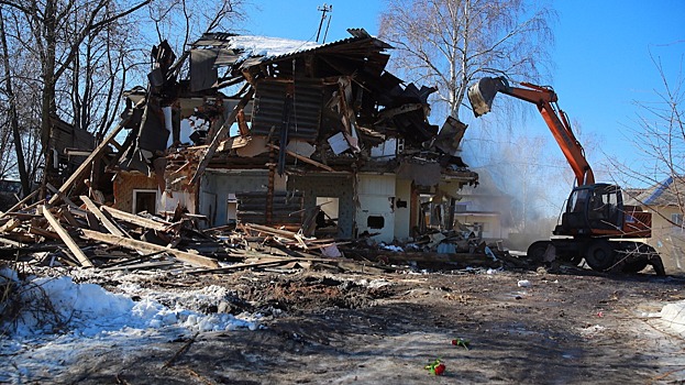 Бюджет Якутии скорректируют ради расселения аварийного жилья