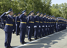 Выпуск офицеров военно-воздушной академии по сравнению с предыдущим годом увеличился в три раза