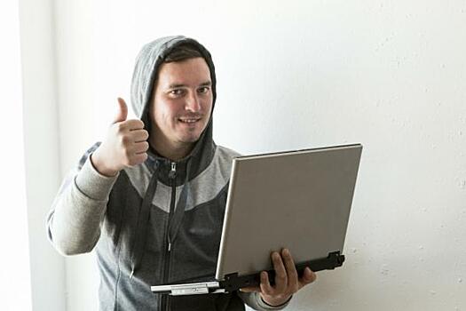 В администрации Тюмени будут искать «жучки» в батарейках и картриджах