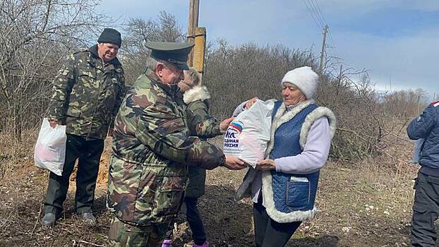 Виктор Водолацкий привез гуманитарку в освобожденное Путилино