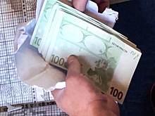 В Петербурге задержали банду, которая вымогала у бизнесмена деньги