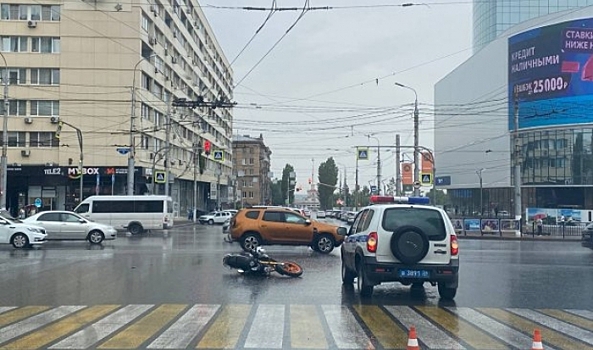 Стали известны подробности ДТП с юным мотоциклистом без прав в центре Волгограда