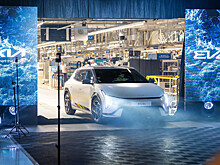 На замену Kia Ceed: в Словакии стартовало производство хэтчбека Kia EV4