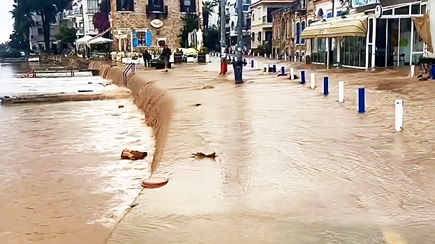 Мощные ливни обрушились на запад Турции