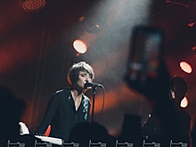 Фоторепортаж: долгожданный концерт Земфиры в Ледовом дворце