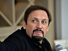 Стаса Михайлова запечатлели с повзрослевшими дочками