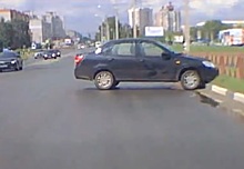 Восстание машин: в Заволжском районе автомобиль без водителя устроил ДТП