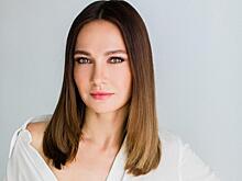 Звезда сериала «Фантом» Евгения Брик – об известном муже-режиссере, сервировке стола и оливье в Америке