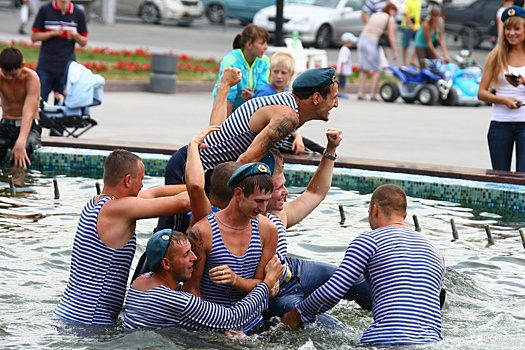 Тут вам не бассейн: в День ВДВ в Новосибирске отключат и сольют три фонтана