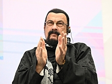 Компания Стивена Сигала займется в России переработкой пластика