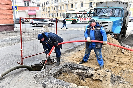 В Ярославле меняют подземные коммуникации на дорогах нацпроекта