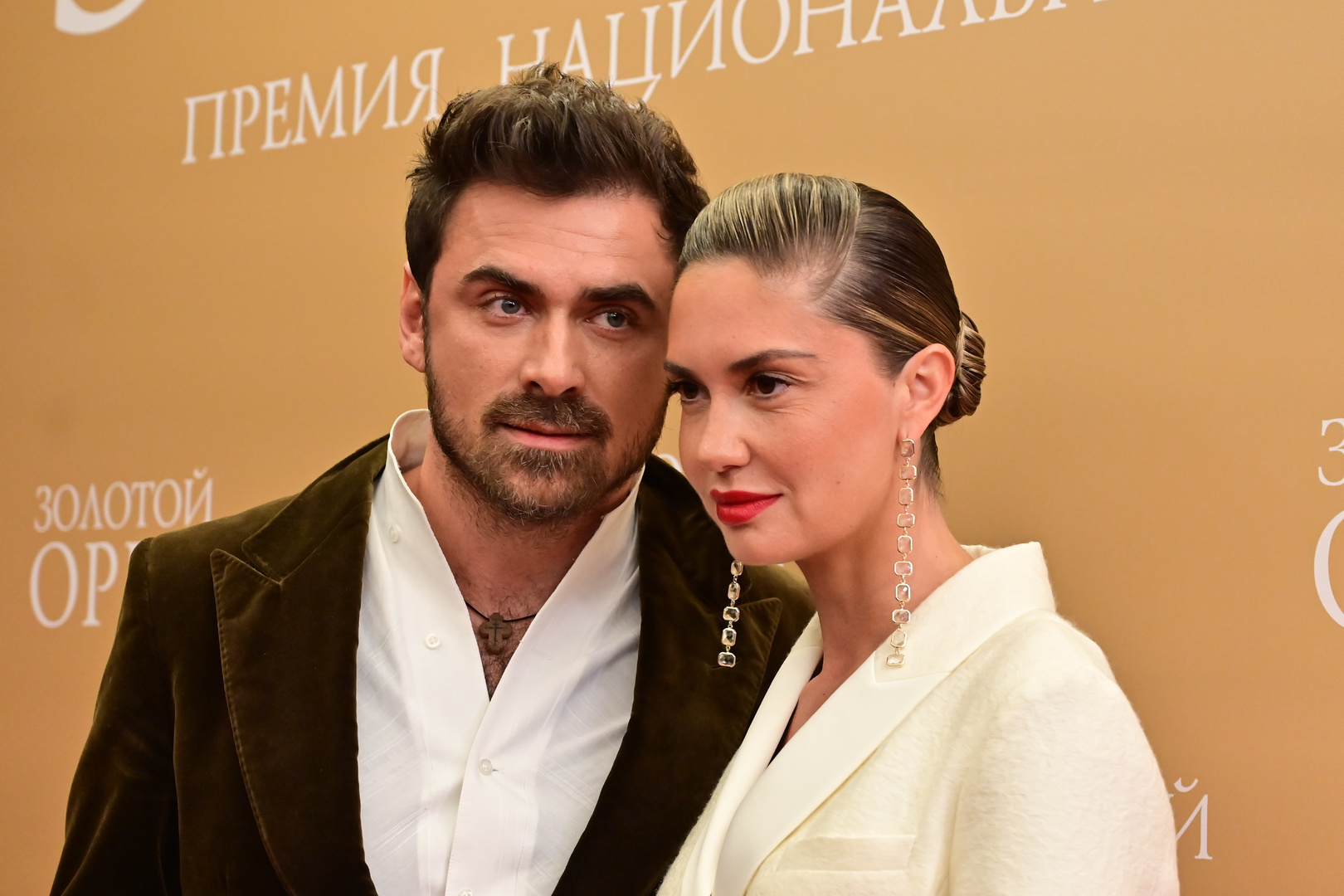 Не понимаю женщин, которые два бокала за мяском и все: Агата Муцениеце призналась в алкоголизме