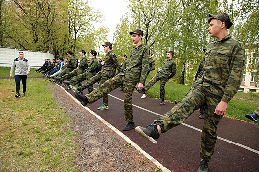 Военные сборы для старшеклассников проходят в Котельниках
