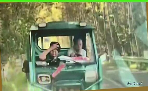 Водитель большегруза, выехав на встречку, стал виновником ДТП