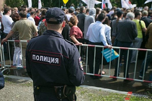 Московские полицейские, чьи имена засветились в паблике «Омбудсмен полиции», требуют его закрыть