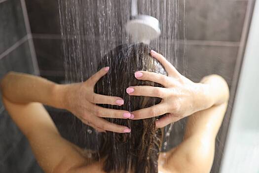 Мэр города призвал принимать душ парами и отказаться от гигиены