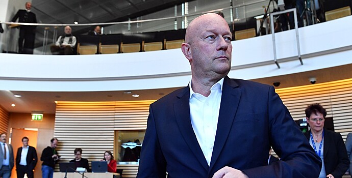 Партию Меркель приравняли к сторонникам фашизма