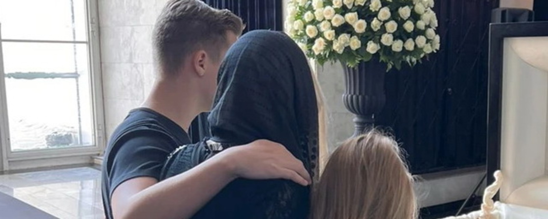 Юрий Шатунов похороны жена сын и дочка