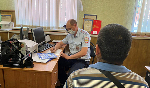 В Воронеже инспекторы ГИБДД поймали водителей маршруток на неуплате штрафов