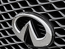 Новый Infiniti QX80 получит большие экраны и «прозрачный капот»
