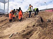 В Горелово восстановили обрушившийся путепровод