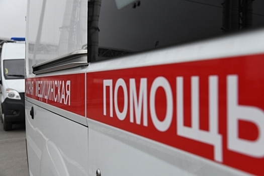 В Волгограде водитель отечественной легковушки получил травмы в ДТП