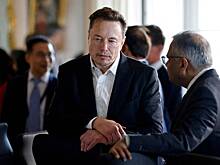 Маск назвал лицемерием поставки США кассетных снарядов Украине