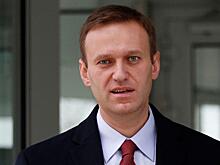В отравлении Навального заподозрили его окружение