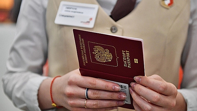 Литва призвала аннулировать выданные россиянам шенгенские визы