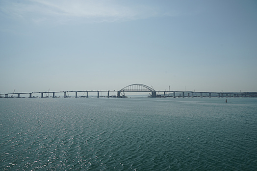 Движение по Крымскому мосту могут временно ограничить